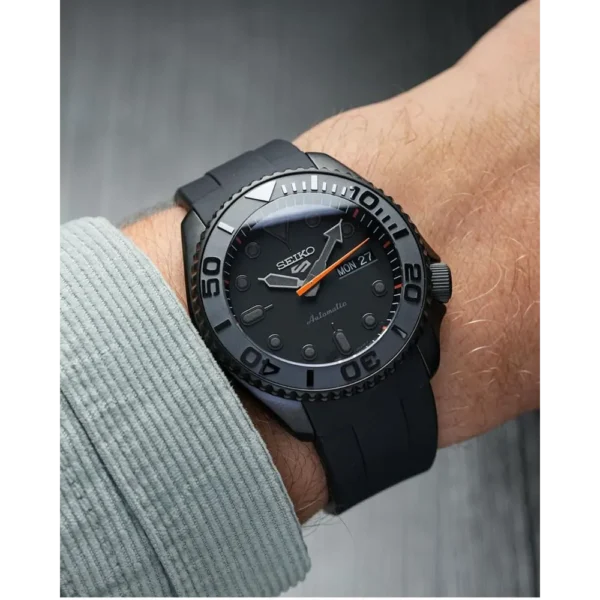 buy-classy-seiko-watch-for-men-laz1278.webp