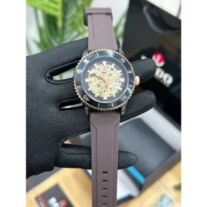 Buy Luxurious Rado Watch For Men (UNS722)