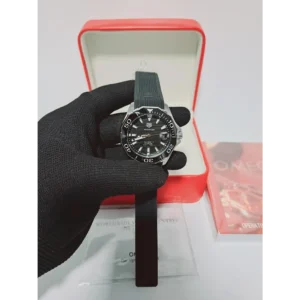 Buy Stylish Tag Heuer Watch For Men (LAZ1584)